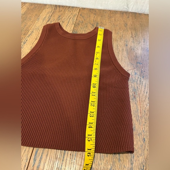 CUTS Women’s Ribbed Cropped Tank Top – Rust Brown – Size S - Picture 8 of 9